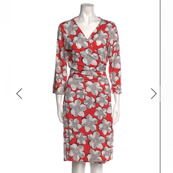 Diane Von Furstenberg Wrap Dress Tie Pink white graphic floral V neck  12 - Picture 1 of 3